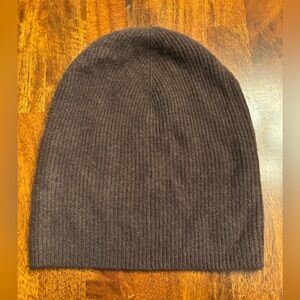 100% Cashmere Auxiliary Beanie Quiet Luxury Minimalist Chocolate Brown Like New